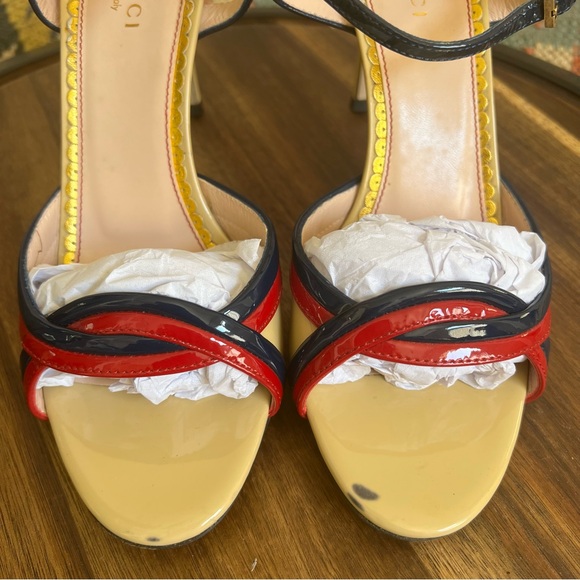 GUCCI Red/Navy Twisted Strap Ankle Strap Heels EU37 US7 - Picture 5 of 14